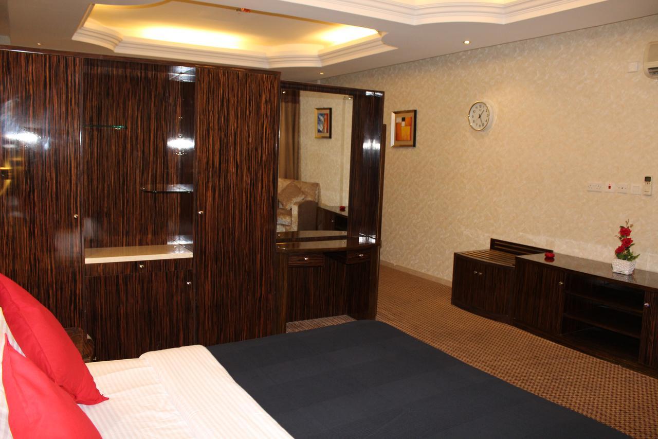 White Moon Al Sadd Apart Otel 3*