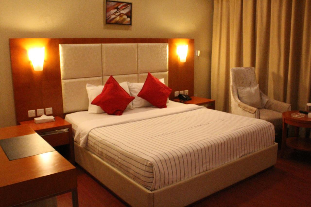 White Moon Al Sadd Apart Otel 3*